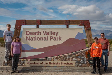 Death Valley Gateway